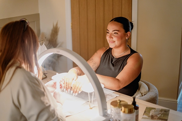 Glow Salon Ellie