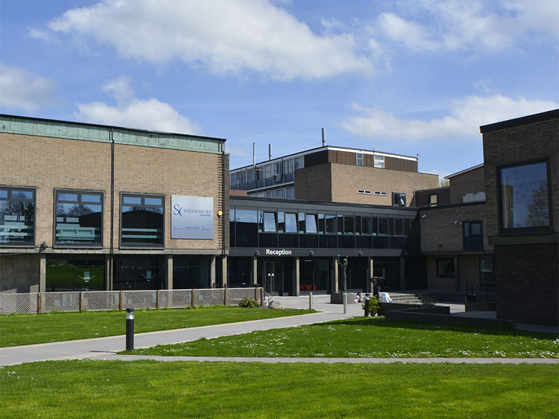 Photo of the front of London Road Campus